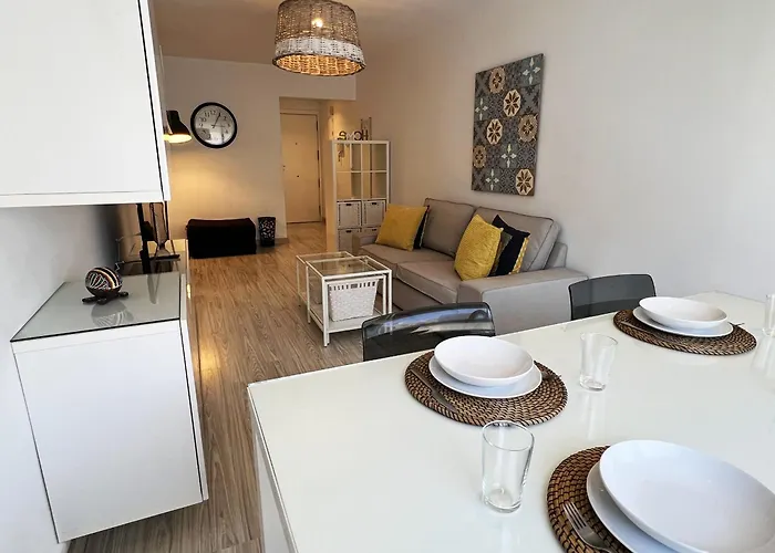 Chicflat Heroe De Sostoa Malaga